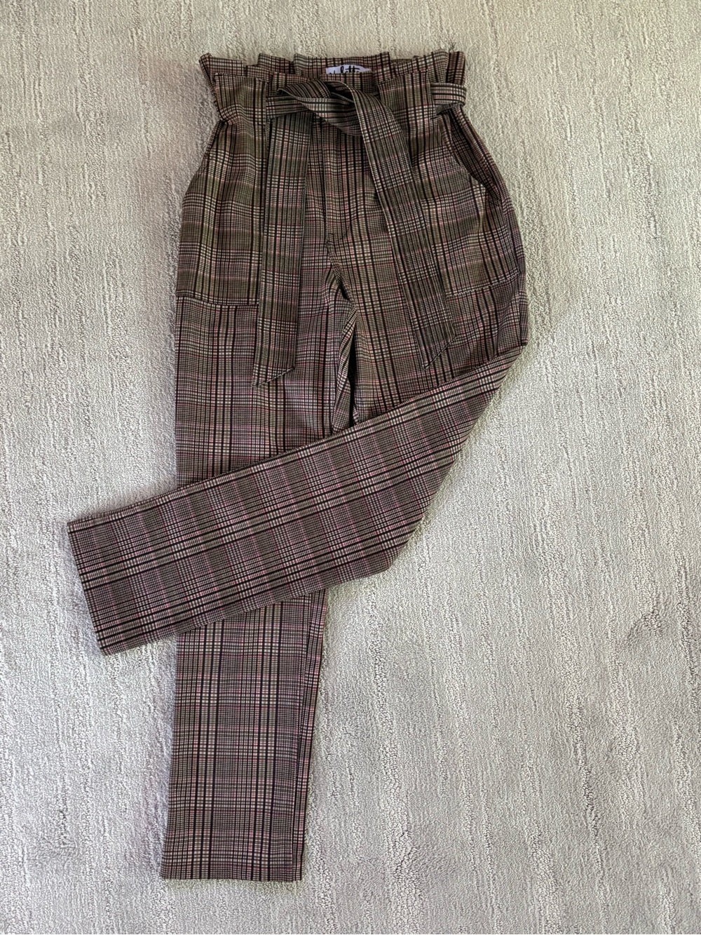 Vylette High Waisted Plaid Paperbag Pants Size 9 (Jr) Belted Tapered Academia